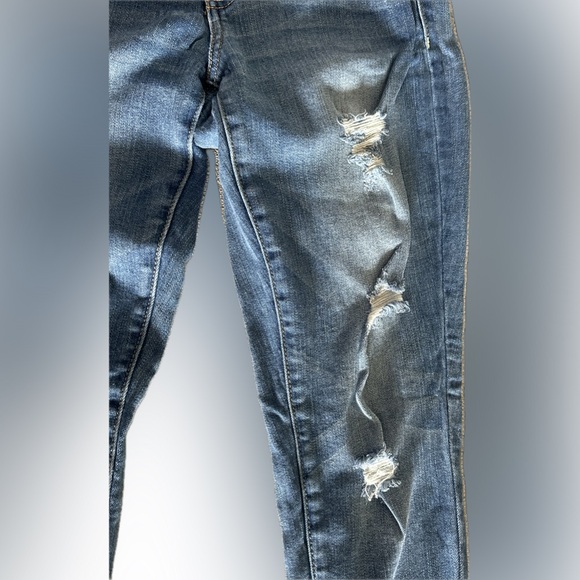 American Eagle Jeans - Picture 5 of 7